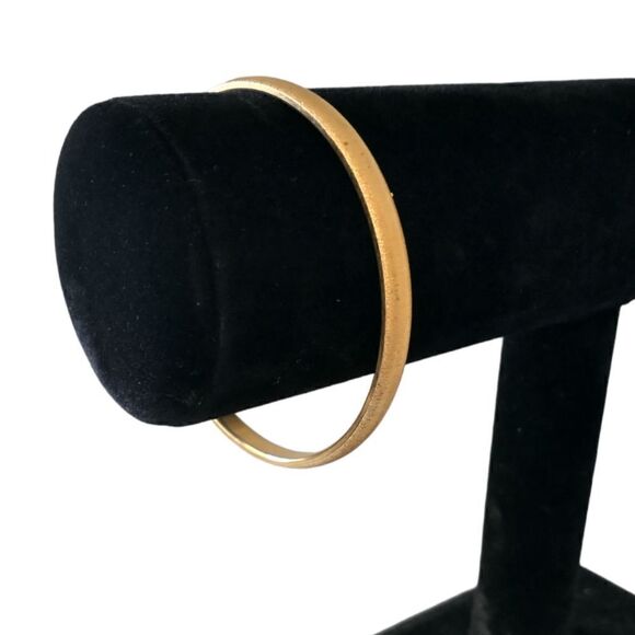 Vintage Gold Tone Bangle Bracelet EVOKE Brushed Stackable Bohemian Gypsy Hippie. - Picture 9 of 16